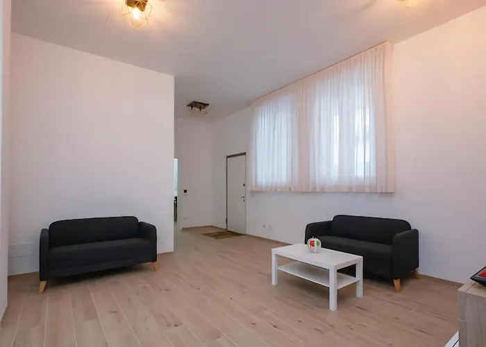 Casa Sforza Ieo 3*